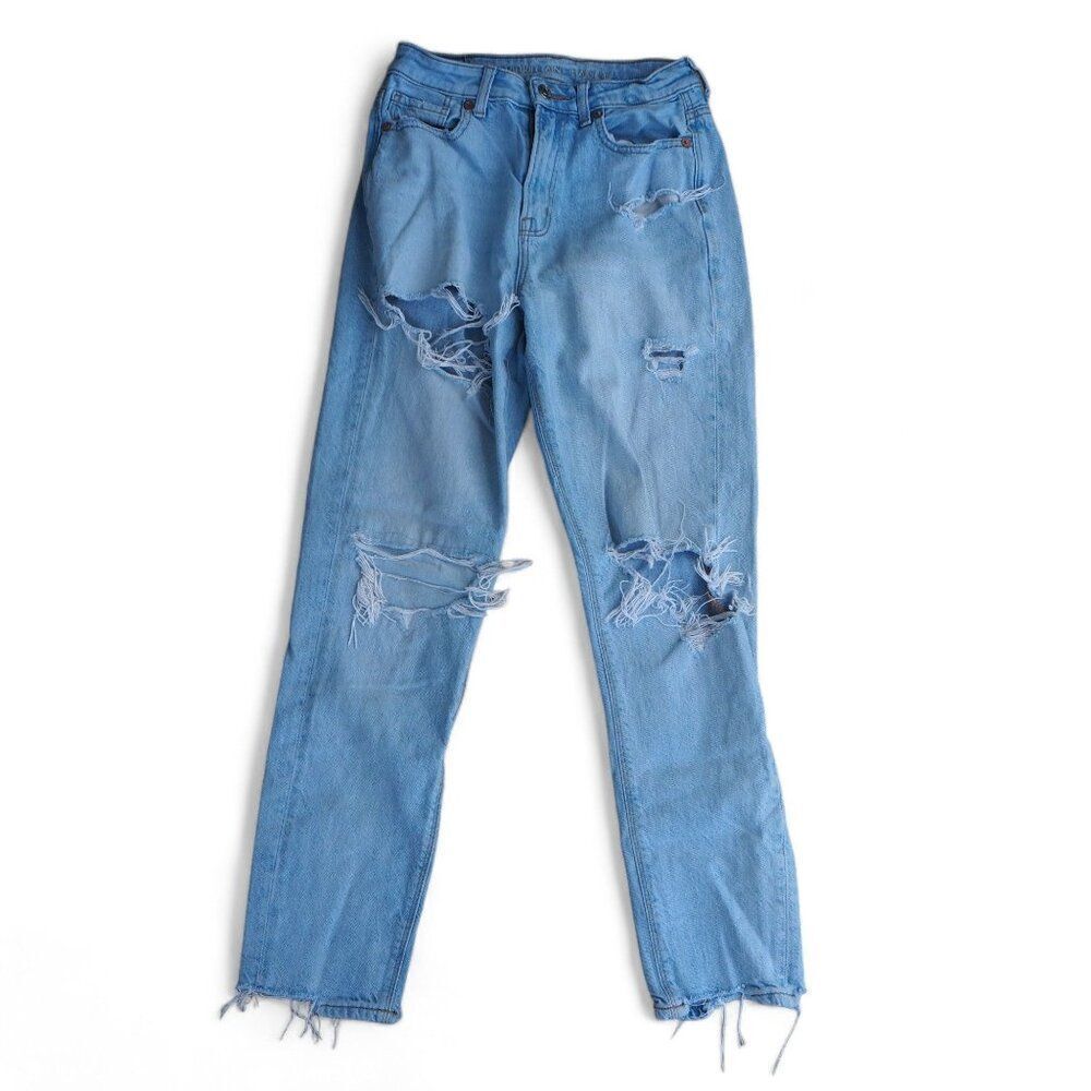 American‎ Eagle 90s Mom Distressed Light Wash Jeans Junior 00